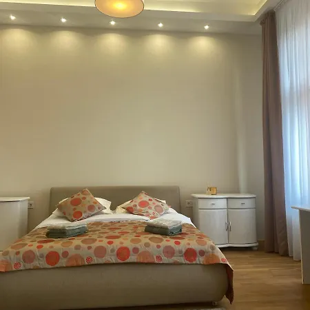 Visit 2 Apartman Debrecen