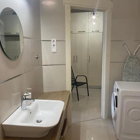 Visit 2 Apartman Apartment