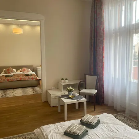 Visit 2 Apartman *