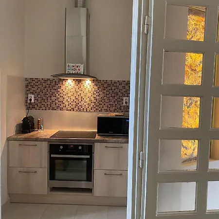 Visit 2 Apartman Debrecen